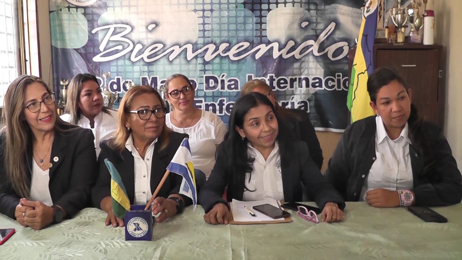 ¡MÁS DE 1000 PROFESIONALES HAN DEJADO EL PELERO! Enfermeros venezolanos son mejor cotizados en el exterior