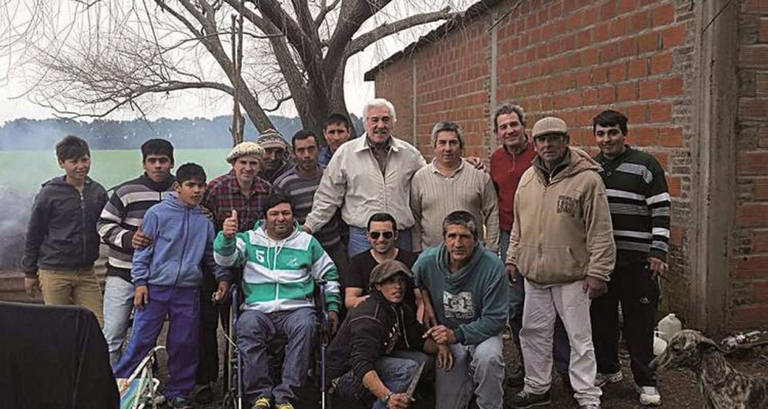 Sin cierre pero con banda “para los pibes”