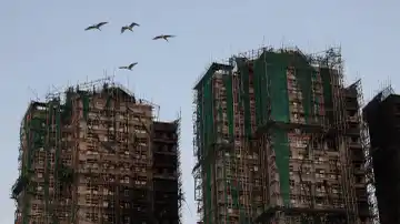 Hong Kong: ya son 128 los muertos en el trágico incendio y aún hay 200 desaparecidos