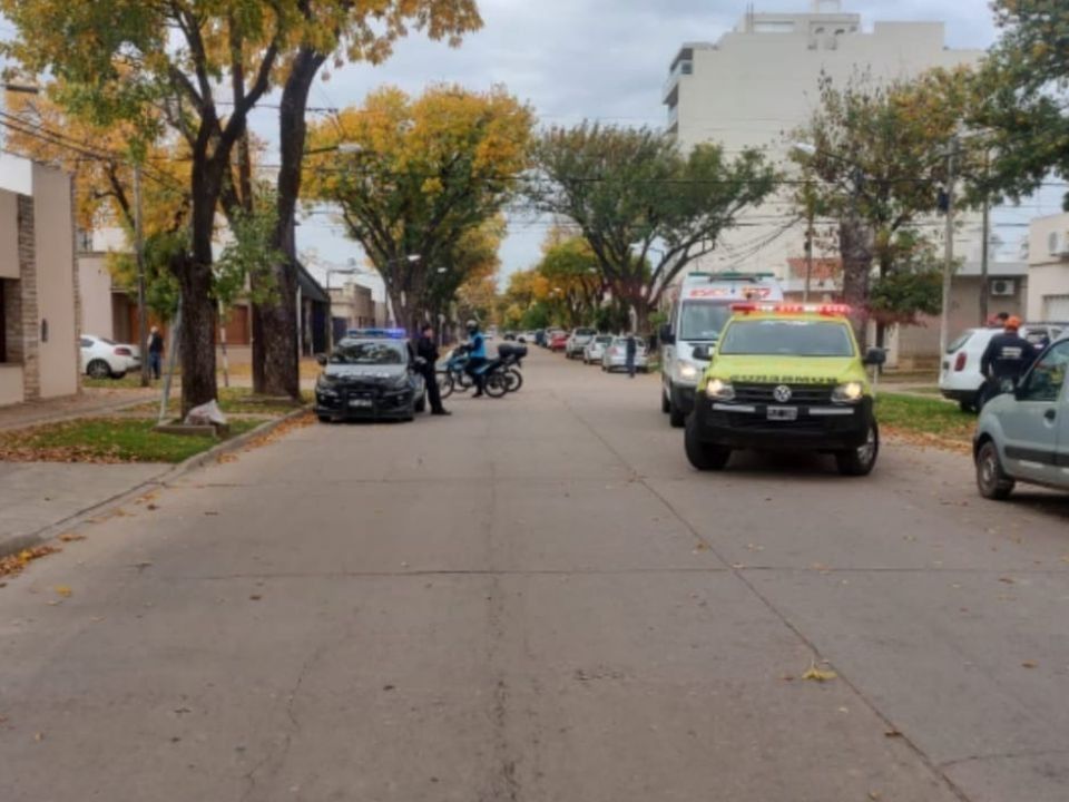 Fuerte choque en Pueyrredón y España.