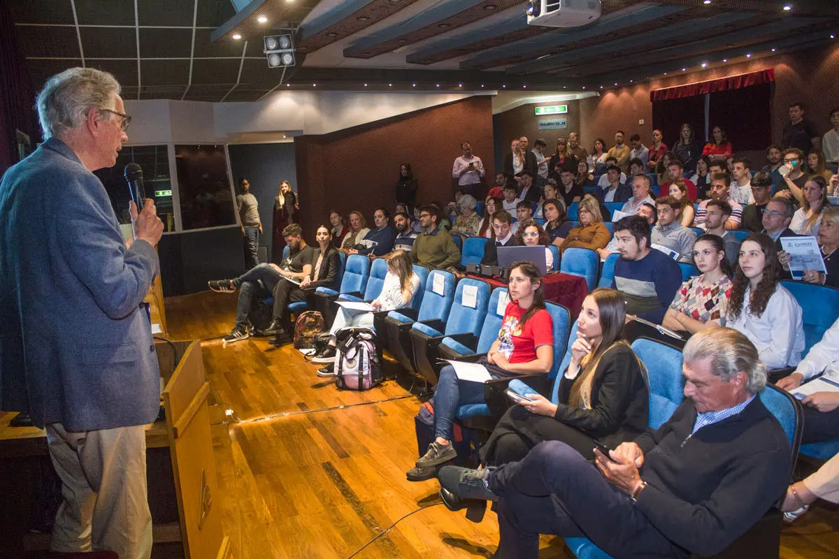 Con importantes disertantes, inició el noveno congreso de Logística Puertos y Comercio Exterior