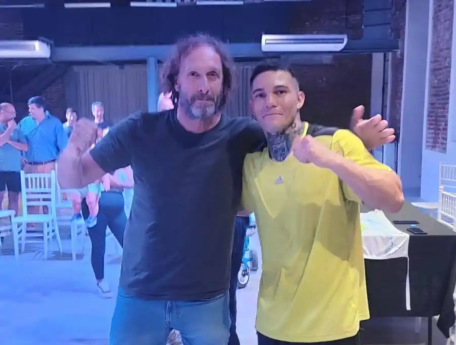 Chascomús se moviliza: Lorenzo “Neno” Gerez presentó su esperada revancha ante Nicolás Jara