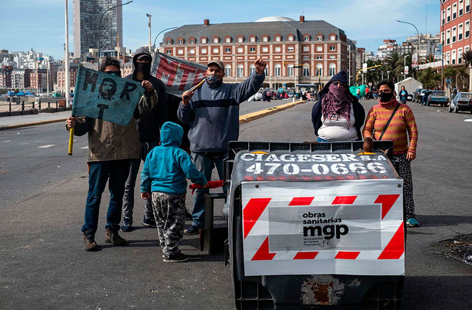 El Frente Piquetero de Lucha levantó el acampe de la costa