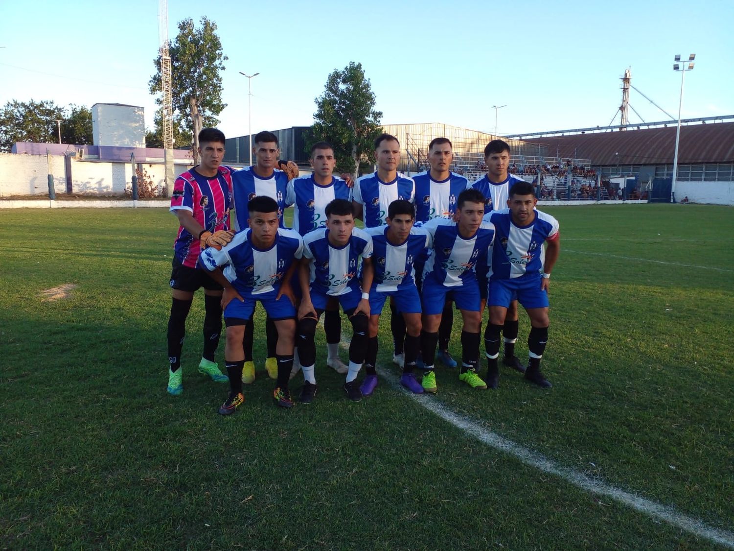 Fútbol: Agricultores tuvo un debut exitoso en la Copa de Clubes