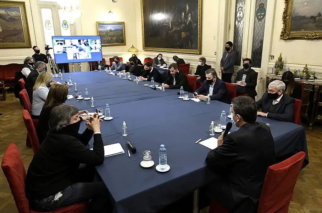 Hubo acuerdo en Diputados: los proyectos conflictivos se tratarán en sesiones con mayoría presencial