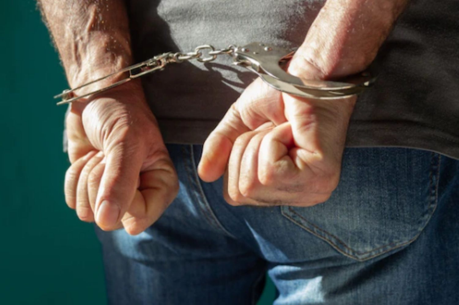 PRESOS 2 quincuagenarios por abuso sexual contra menores y luego venderlas a otros por 10 dólares en Carabobo
