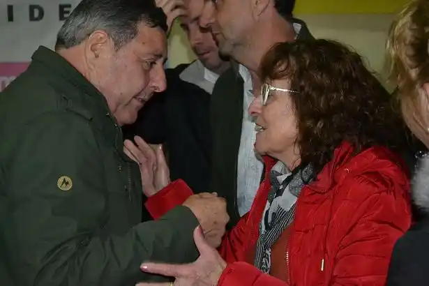 De Ángeli: “nuestro gobierno no le va a soltar la mano a la gente”