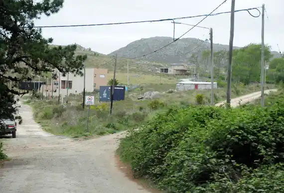 Continúa la polémica por la construcción en Villa del Lago
