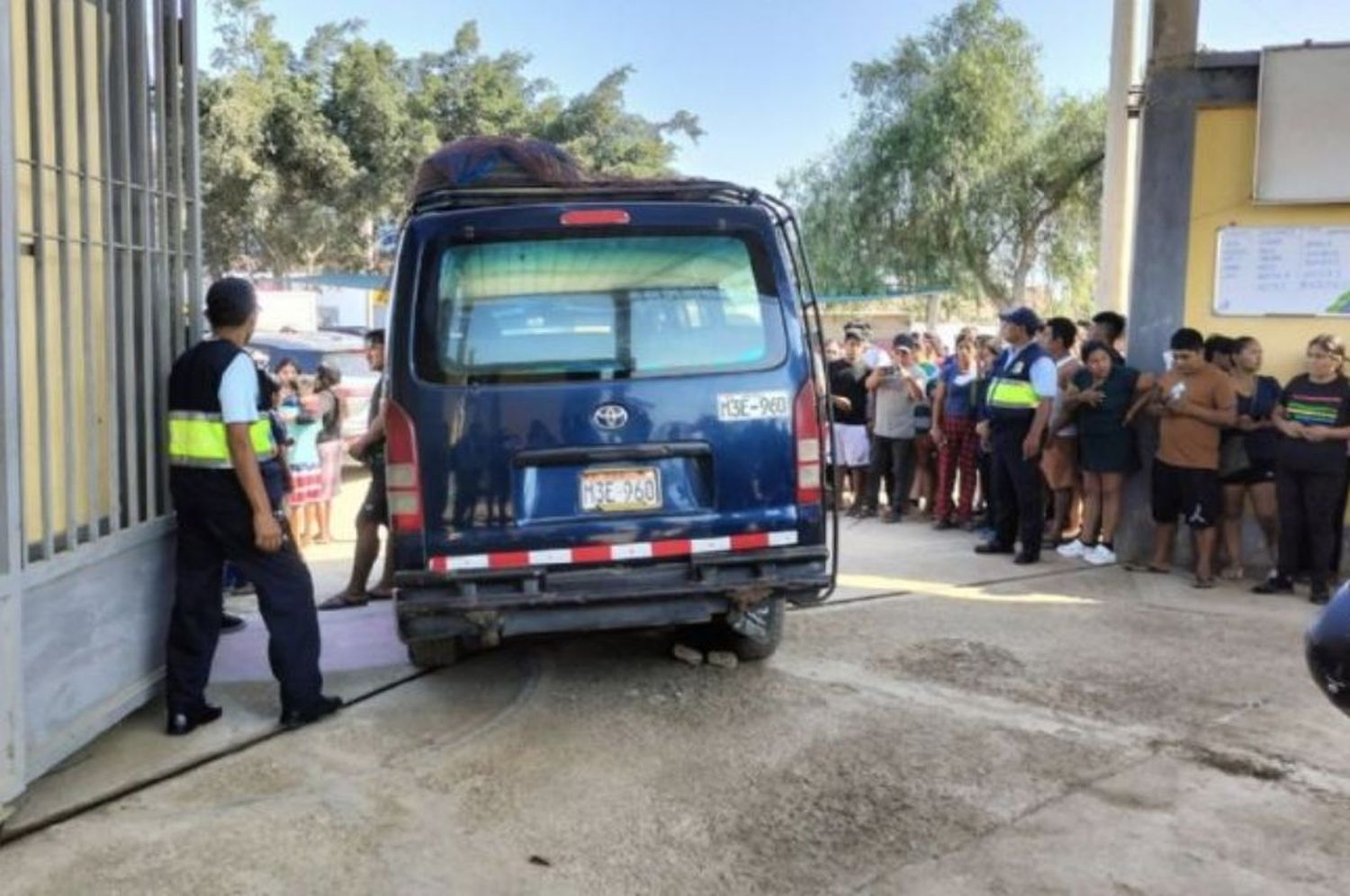 Tragedia en Perú: un nene de año y medio murió tras ser atropellado por combi