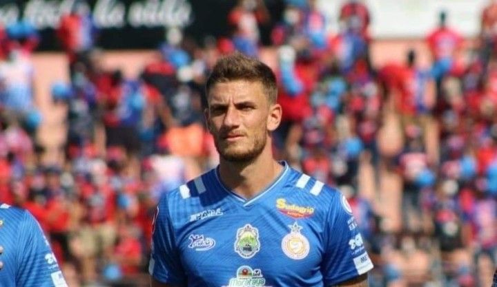 Leonardo Incorvaia, nuevo futbolista de Alvarado