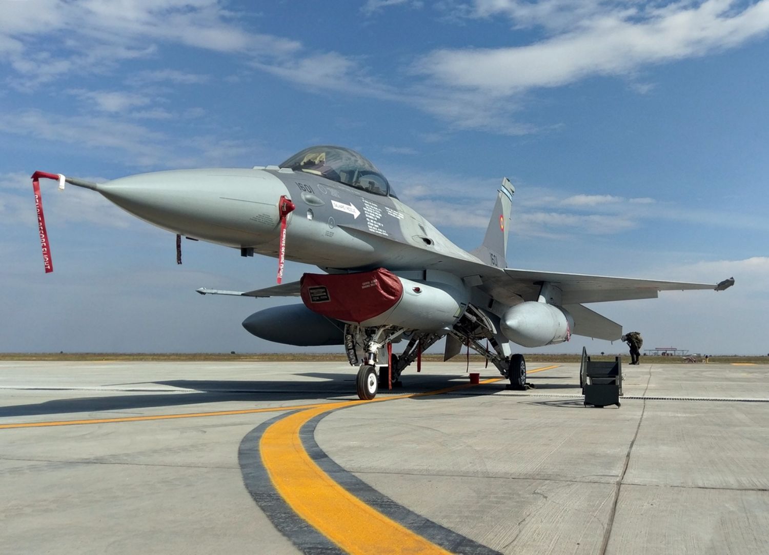 Romania wants to acquire 32 second-hand F-16 for US$ 514 million