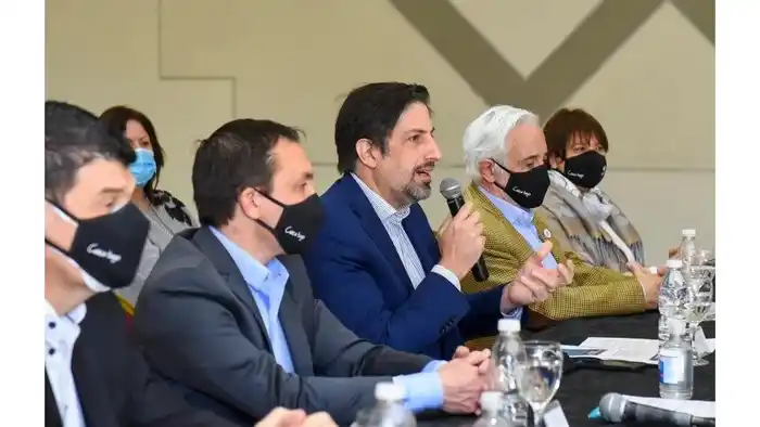 Trotta llamó a debatir la educación y recordó el "retroceso" del Gobierno de Cambiemos