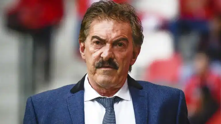 Ricardo La Volpe criticó a Alfaro tras la derrota ante River