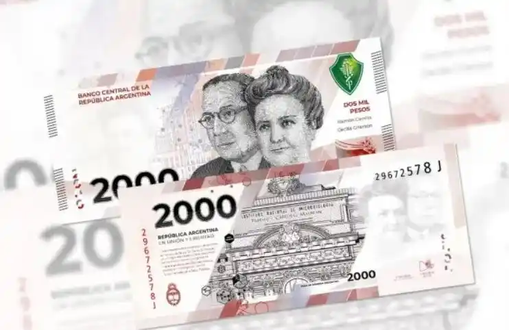 El presunto error en el billete de $2 mil que generó debate en las redes
