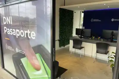 Cómo tramitar el DNI o el Pasaporte en el Mercado del Munilla