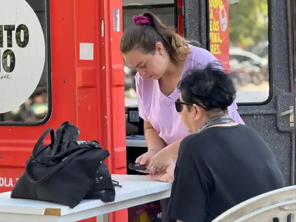 Continúan los controles gratuitos en la Plaza 25 de Mayo: días y horarios
