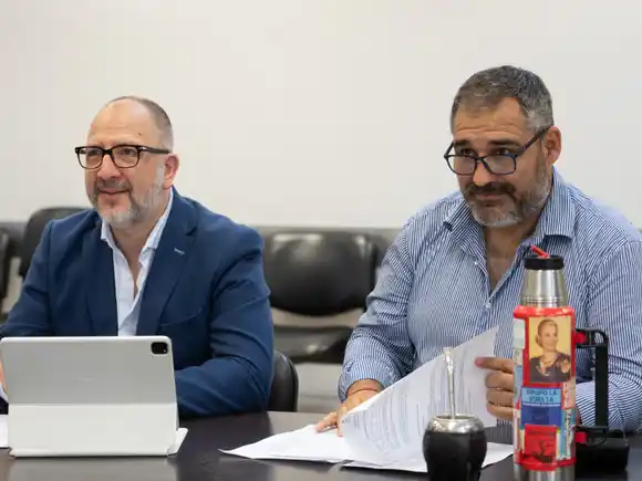 Buscan fomentar la producción de vehículos de movilidad sustentable en la Provincia