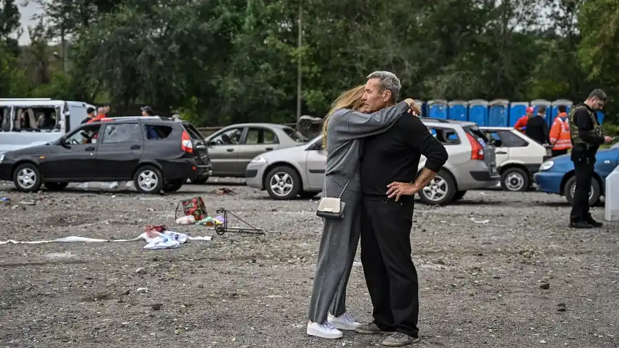 El ataque a una caravana civil causó al menos 24 muertos.