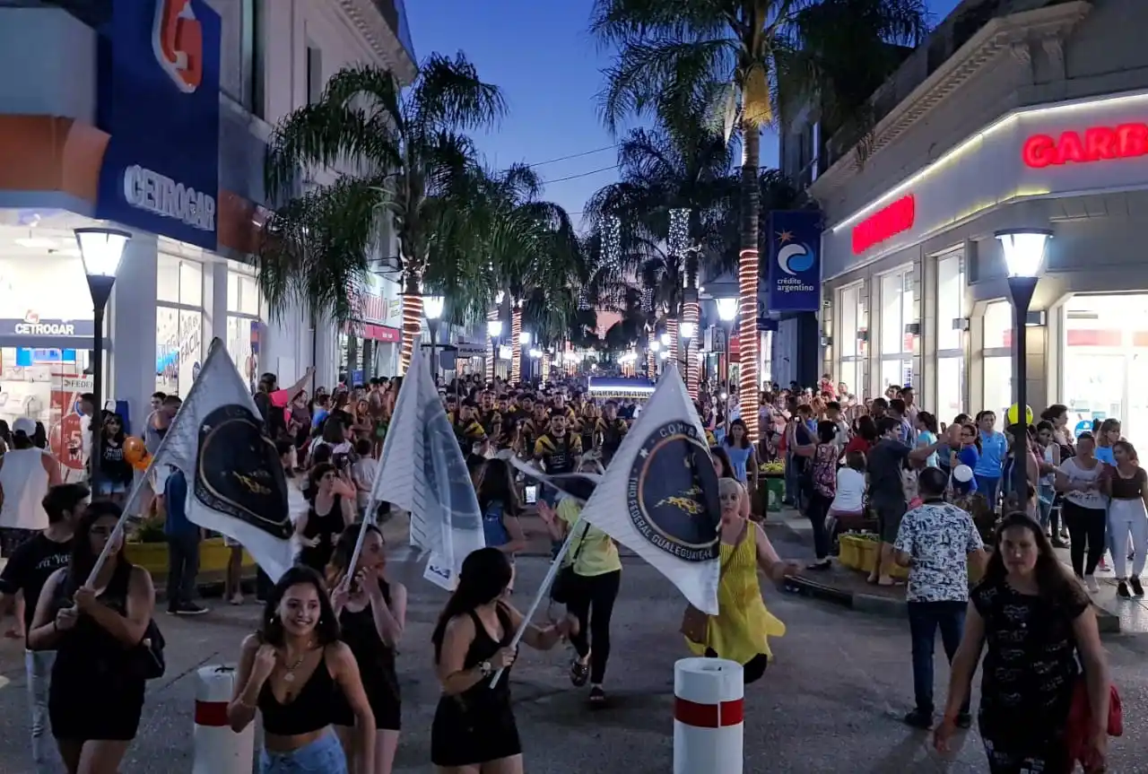 Nueva jornada de espectáculos en el Centro Comercial a Cielo Abierto