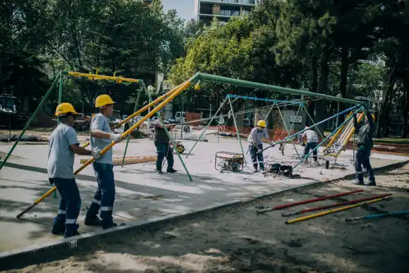 Padrinazgo en Plaza Mitre: avanzan las tareas de remodelación