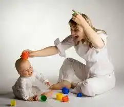 Propuestas de juego con bebés para poner el cuerpo en acción