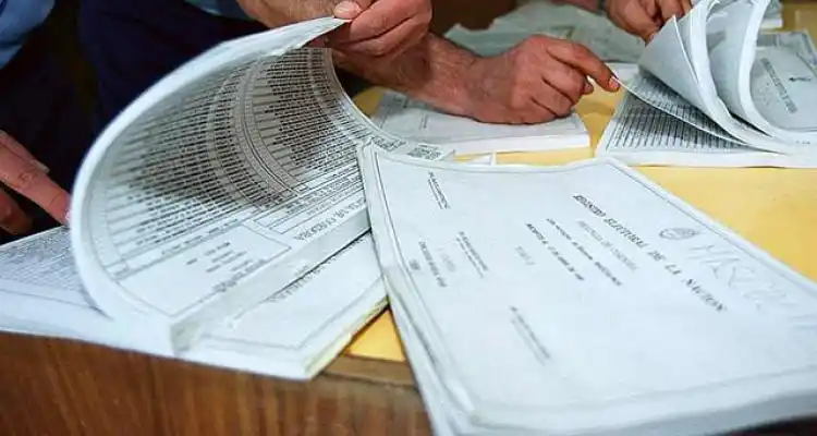 Elecciones 2015: Los extranjeros ya pueden consultar el padrón definitivo bonaerense