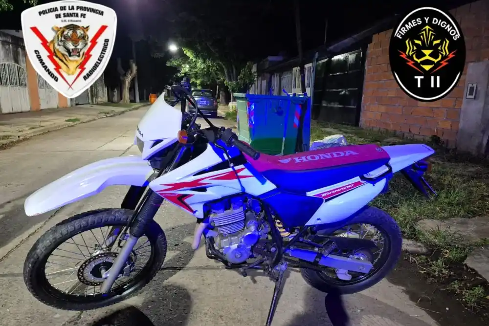 Moto robada y recuperada.