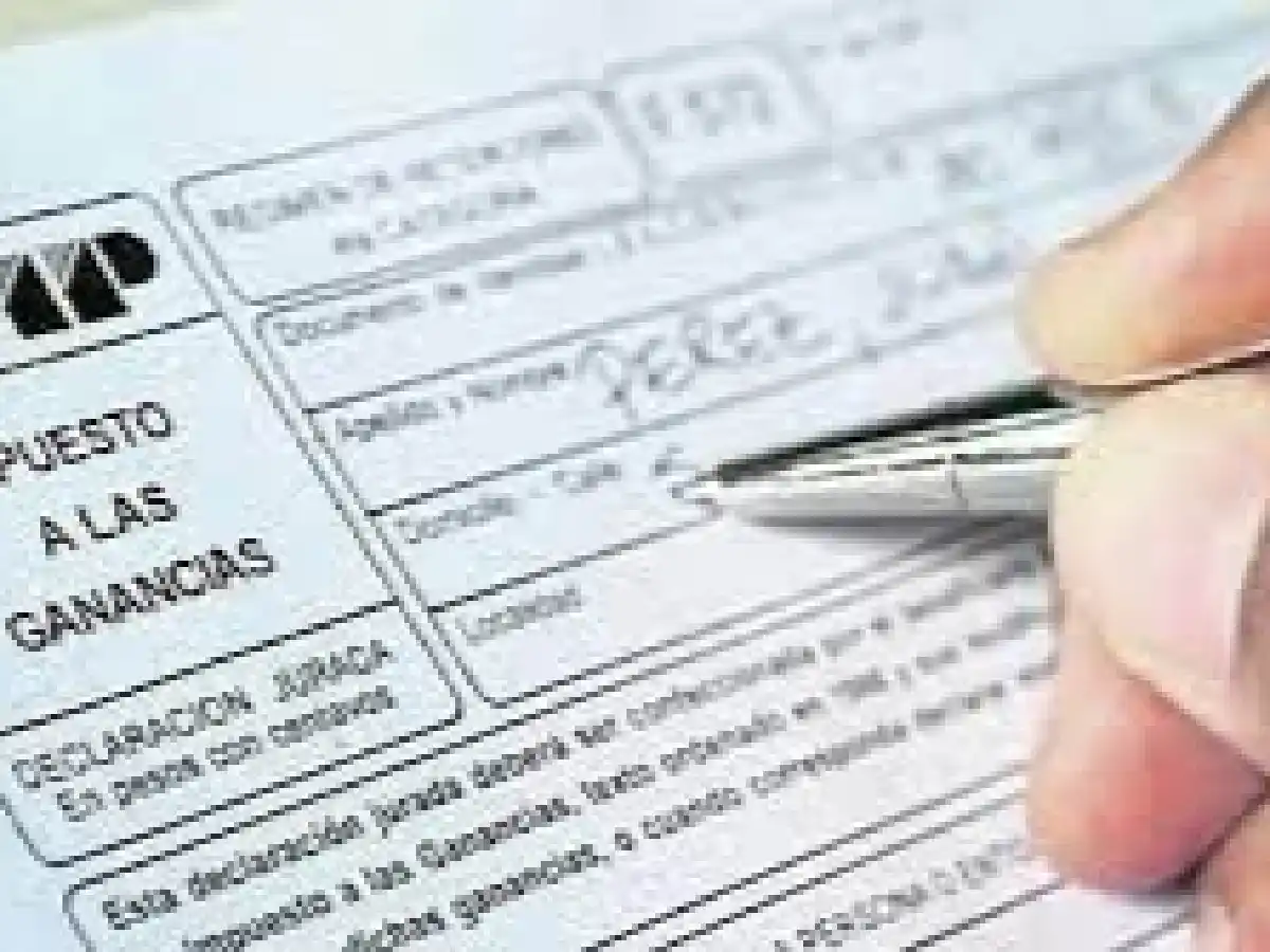 Oficial: los salarios de hasta $880 mil no pagarán Ganancias sobre el aguinaldo