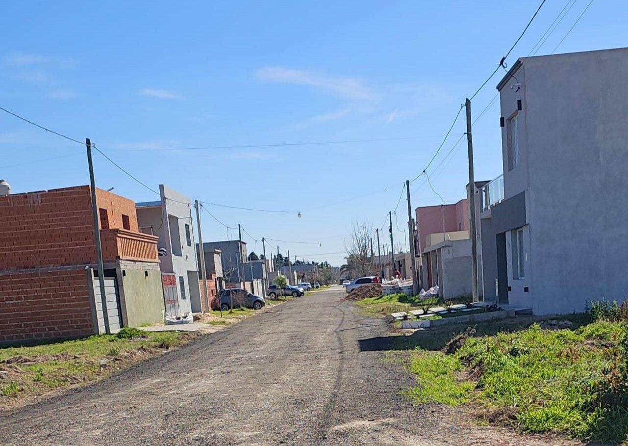En la zona sur de la ciudad hay vecinos que pagaron entre 100 mil y un millón de pesos en relación a la cantidad de viviendas por cuadra.