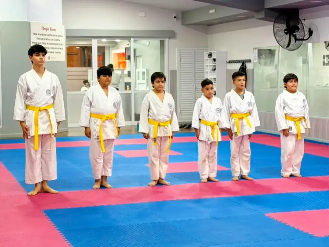 Exámenes de graduación de la Asociación Sampedrina de Karate