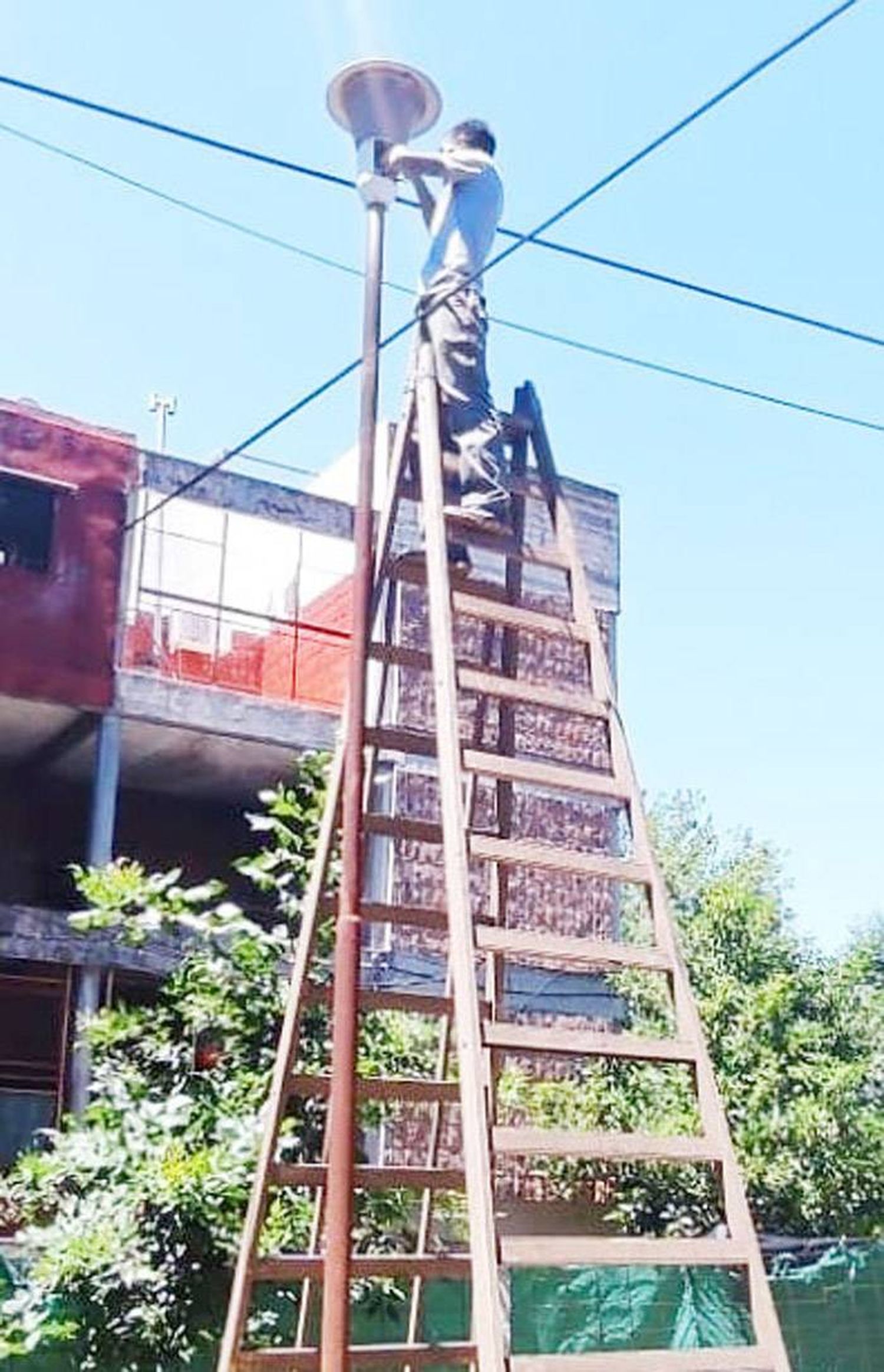 Mejoras en el alumbrado público: mantenimiento y reposición de luminarias