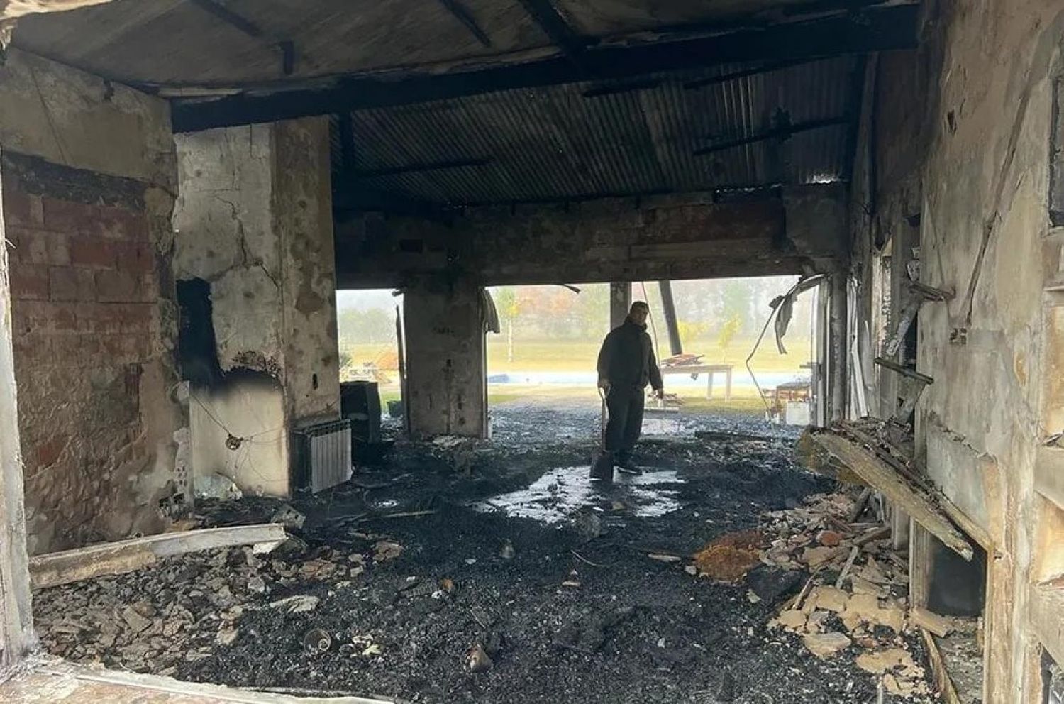 Un incendio consumió la casa del exjefe de la Federal Néstor Roncaglia, oriundo de Chajarí