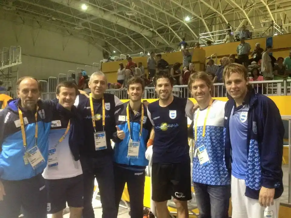 Romiglio es bronce por equipos