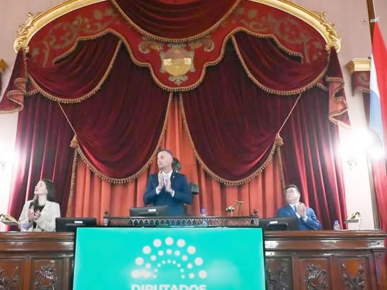 Habrá recortes del 30% en los contratos de la Cámara de Diputados de Entre Ríos