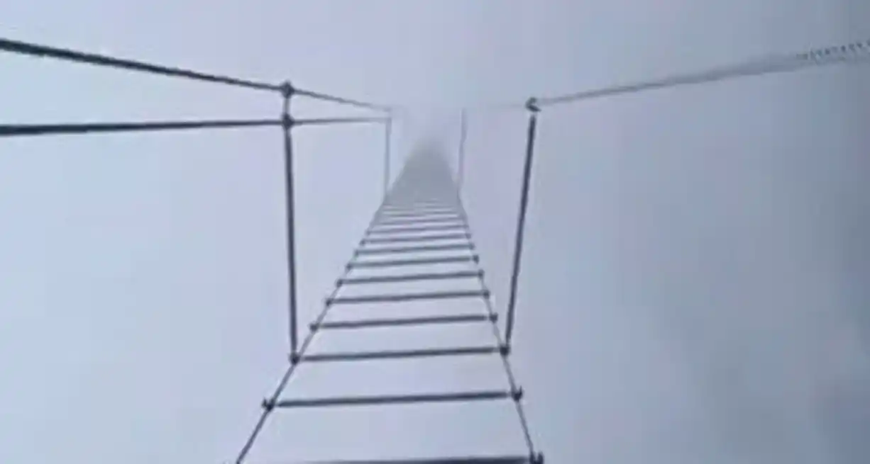 Tianti significa “Escalera al Cielo” en chino. Captura del video viral.