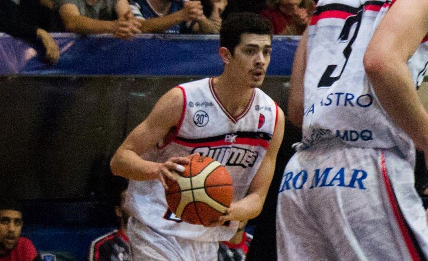 Eric Flor: "Ganamos un partido muy importante"