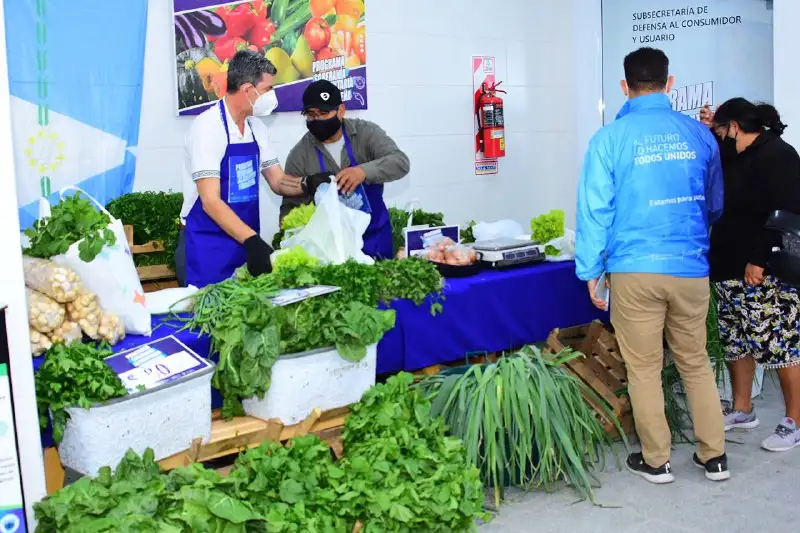 Soberanía Alimentaria en el puesto fijo del barrio Simón Bolívar