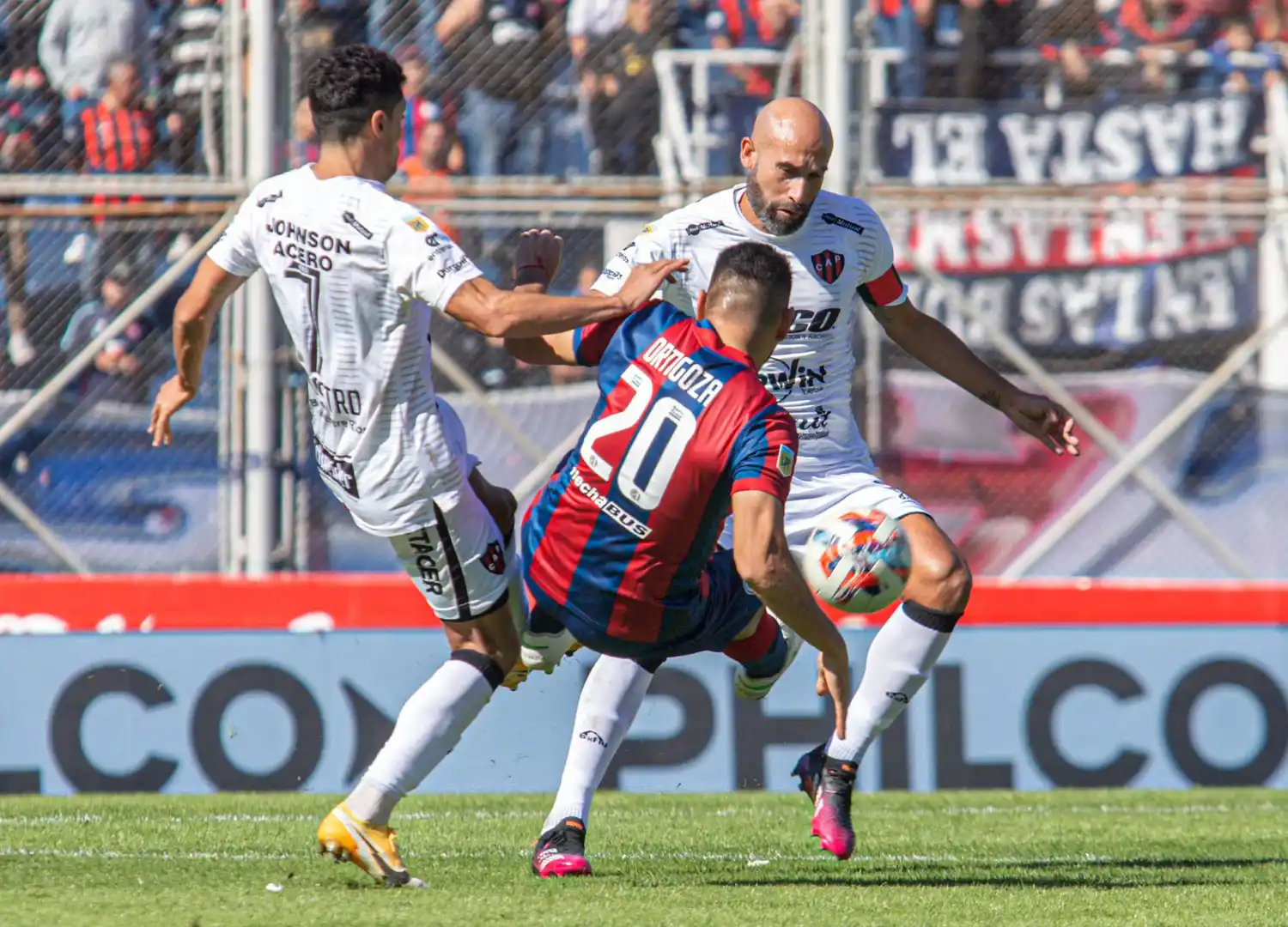 Derrota y crisis para San Lorenzo