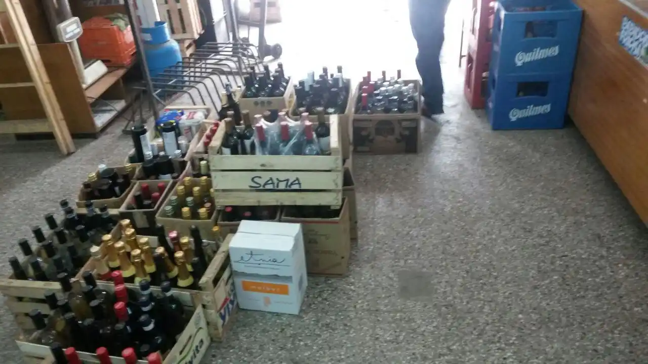 Infraccionan supermercado por venta ilegal de alcohol