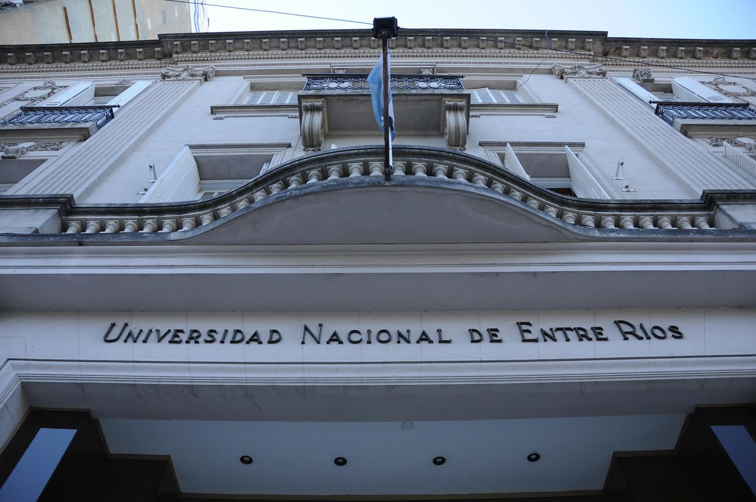 Profunda tristeza en la UNER: falleció un reconocido docente
