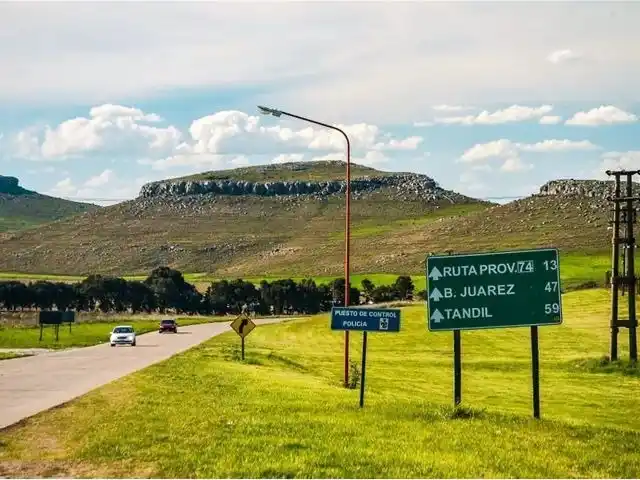 Queda a 400 kilómetros de Capital Federal