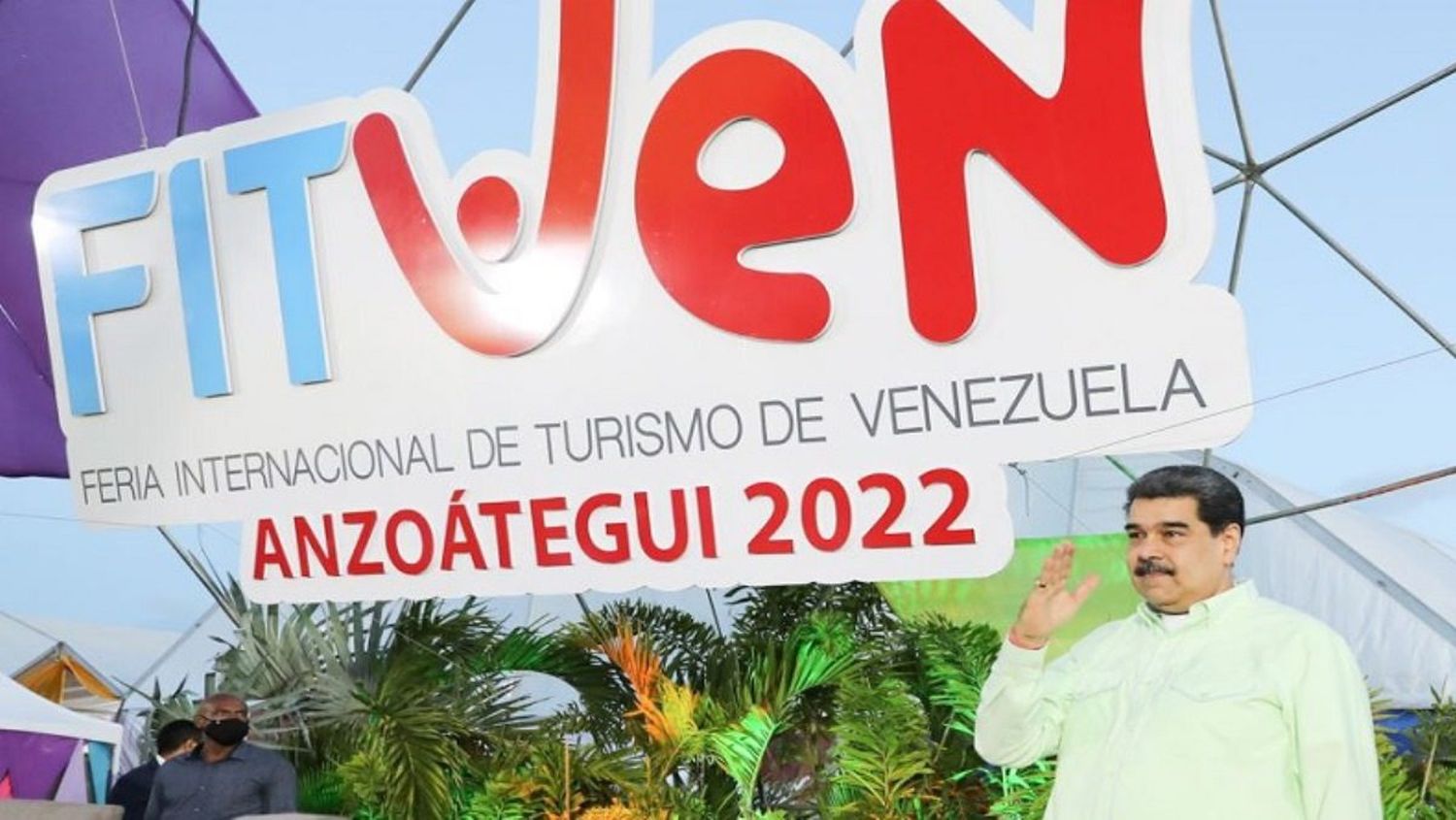 Maduro promete que el TURISMO SERÁ LA MAMÁ DE LOS MOTORES de la economía nacional