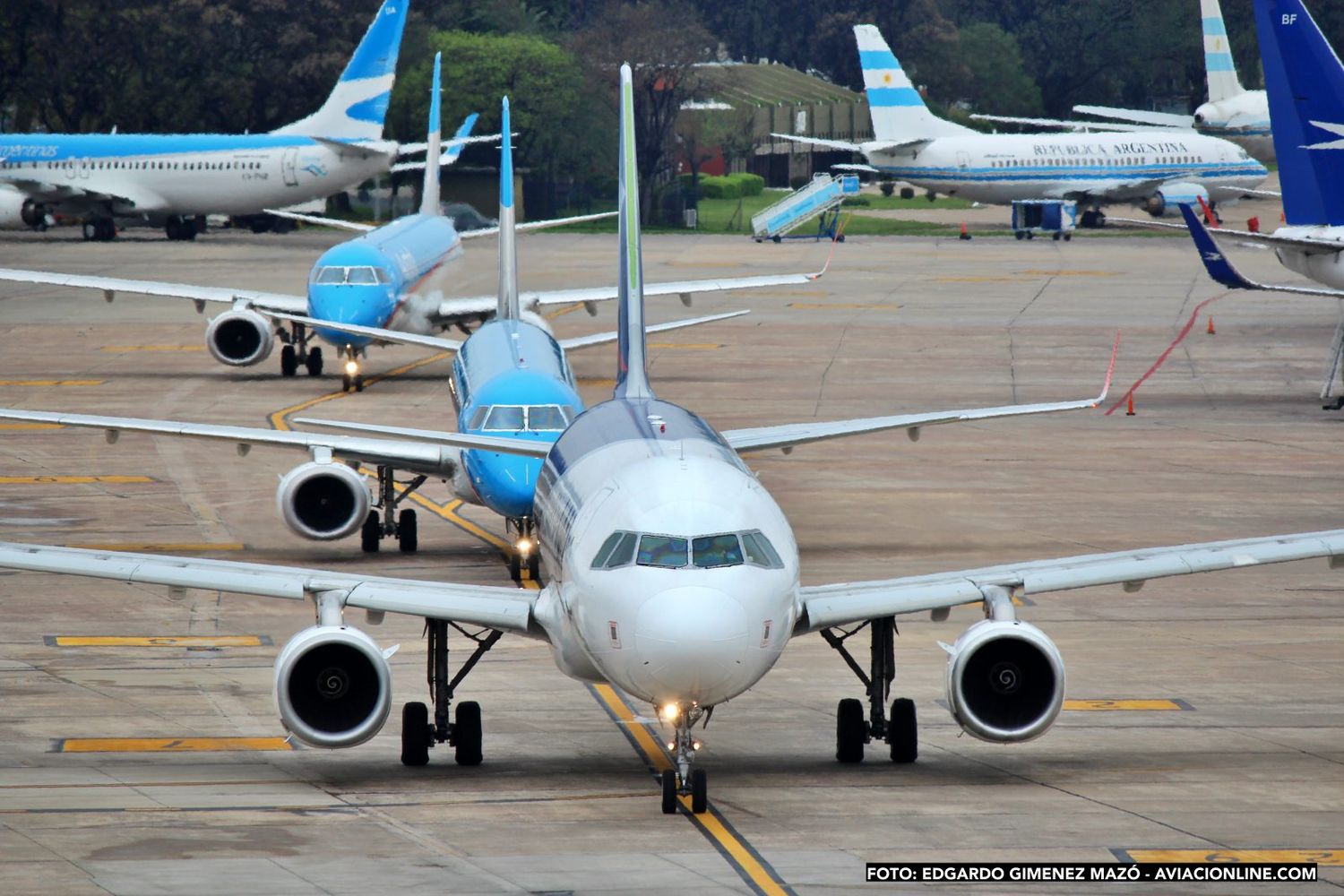 El gobierno argentino declara servicio esencial al transporte aerocomercial