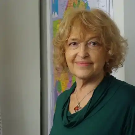 Renunció la viceministra de Educación de la Nación, Adriana Puiggrós