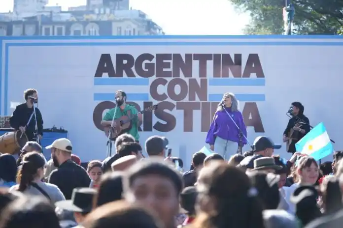 Festival cultural en Parque Lezama