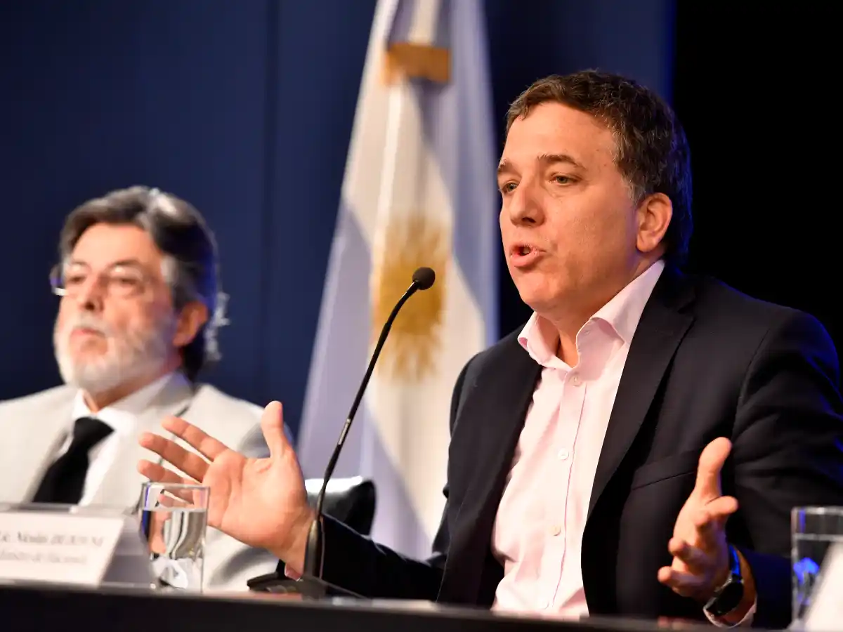 El blanqueo de capitales llegó  a u$s 116.800 millones y el  gobierno lo calificó de "éxito"  