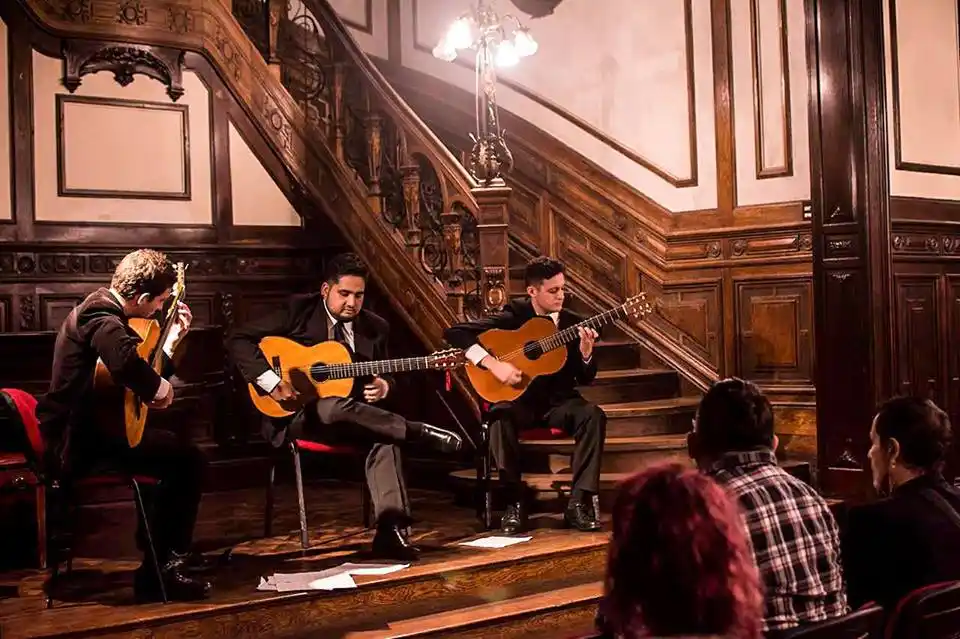 La Guardia Nueva presenta Neotango en Victoria