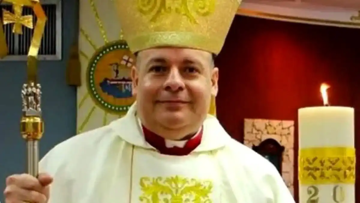 Muere en la cárcel ex obispo anglicano condenado por abuso sexual