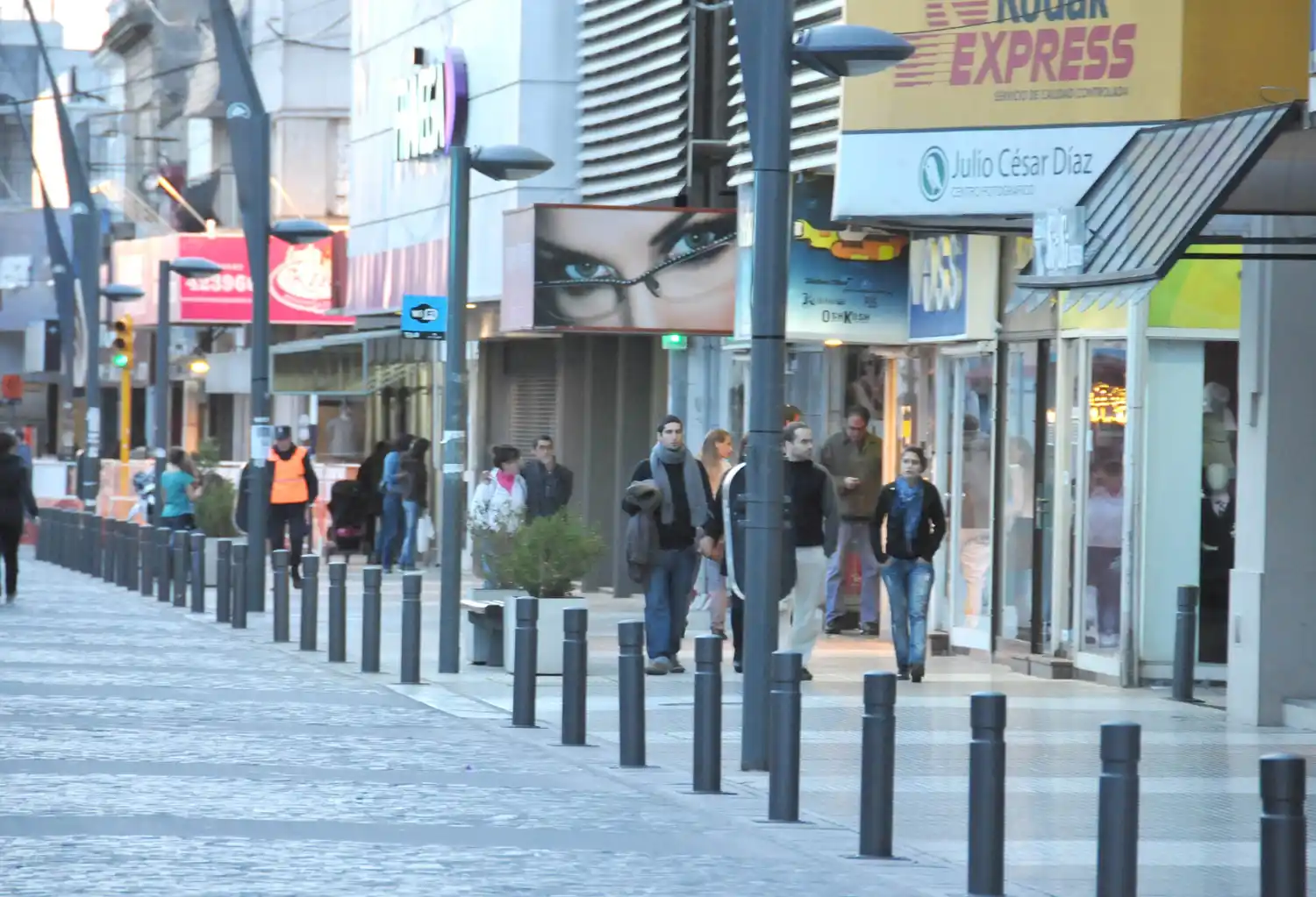 Trasladaron la fecha del feriado por el Día del Empleado de Comercio