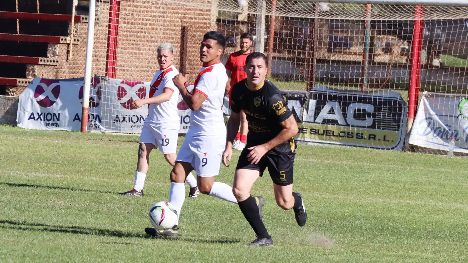 Constitución llegó a la punta del Clausura. Ganaron Alberdi, Santa María, Colegiales y Comunicaciones